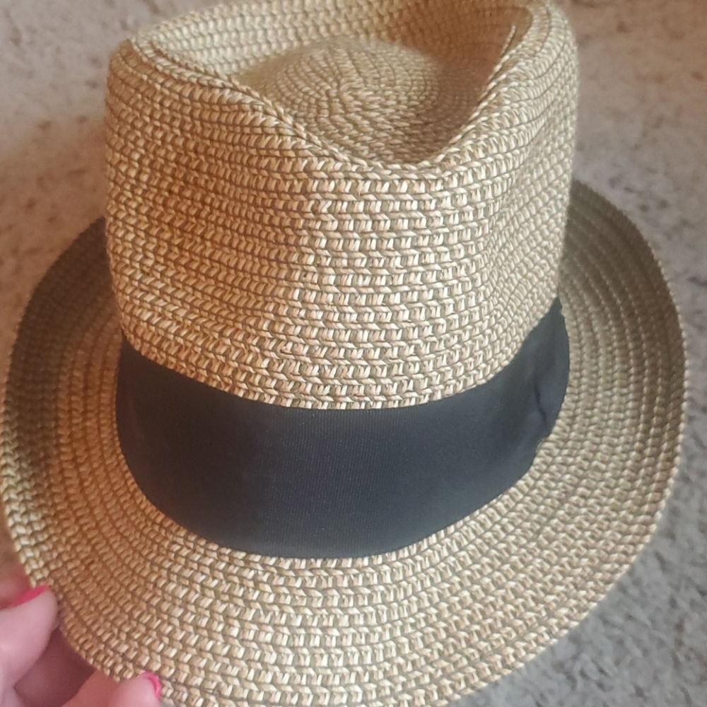Straw Fedora hat